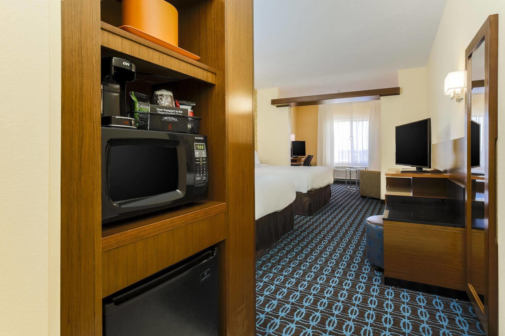 Fairfield Inn & Suites By Marriott Pecos Exteriör bild